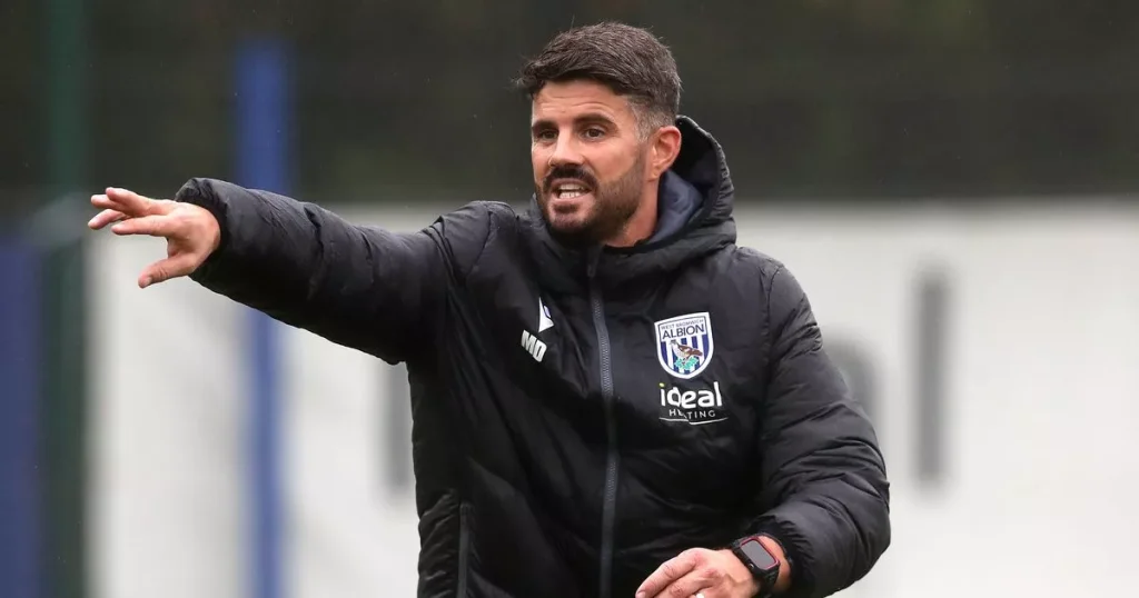 Former Man UTD coach leaving Premier League club just three games after the season