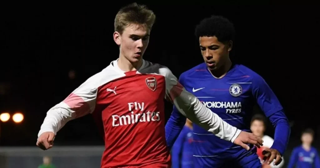 Arsenal sends a heartfelt message to a former player in a coma with brain damage