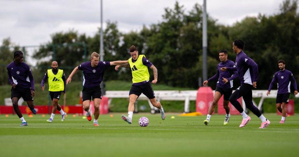 Man Utd Star was told to go out with his teammates in a dramatic move to make his point