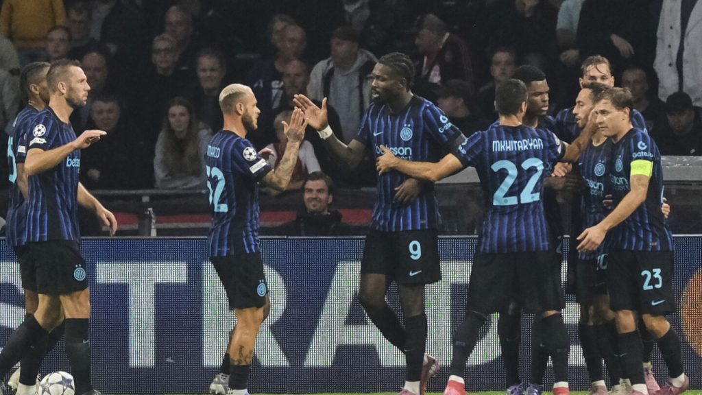 Inter Milan was lifted by the rising header of Sarlam