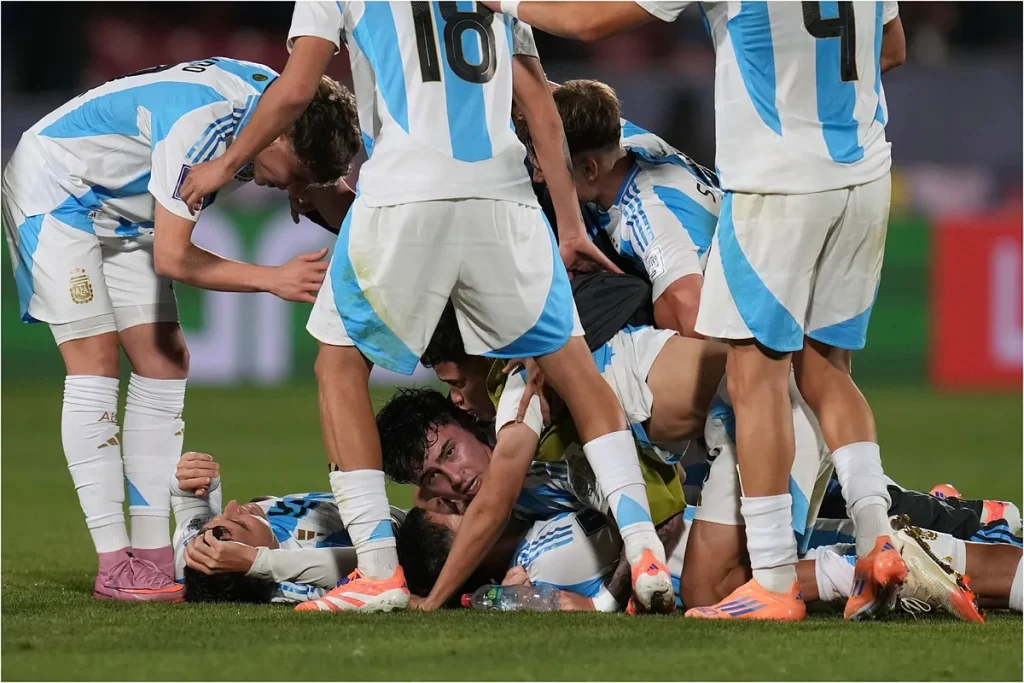 Mexico’s last executioner repeats same dosage as Colombia: Argentina look invincible at U-20 World Cup