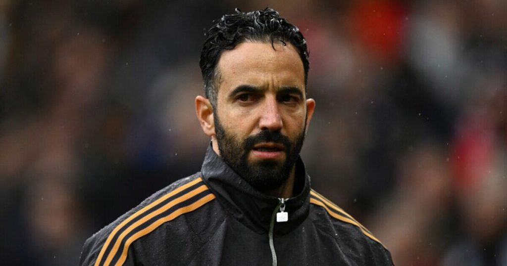 Manchester United chairman says there is ‘no pressure’ to sell, warns transfer target exceeds £60m | Soccer | Sports
