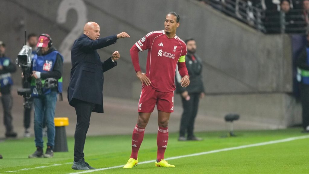 Van Dijk leads players-only Liverpool meeting even after four consecutive defeats