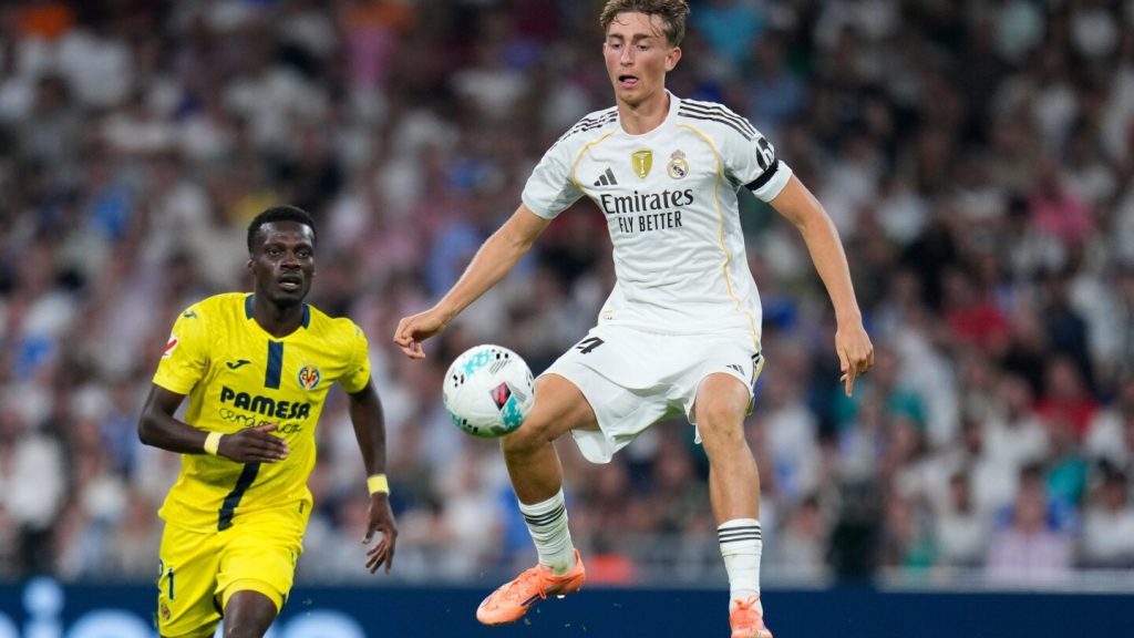 Real Madrid’s Dean Huysen misses Spain’s World Cup qualifiers
