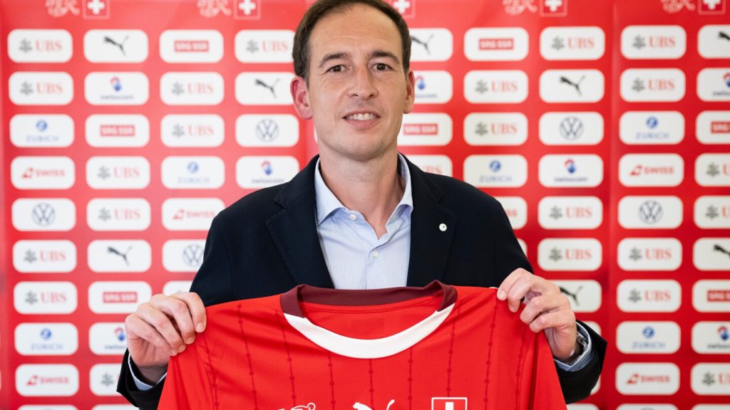 Barcelona assistant Navarro replaces Sundarge as Switzerland women’s coach