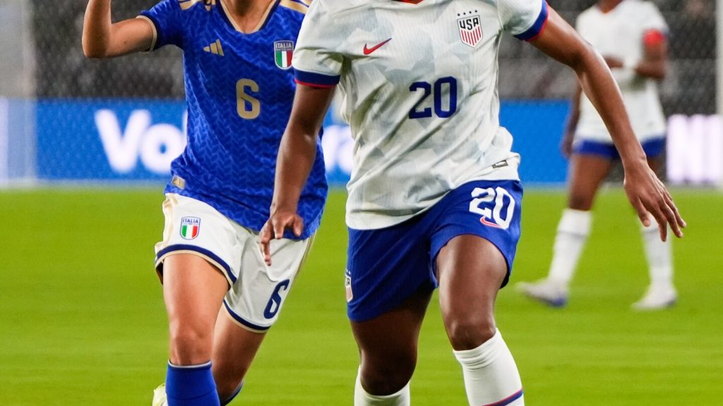 Cat Macario scores twice as U.S. women defeat Italy 3-0 in first of two friendlies.