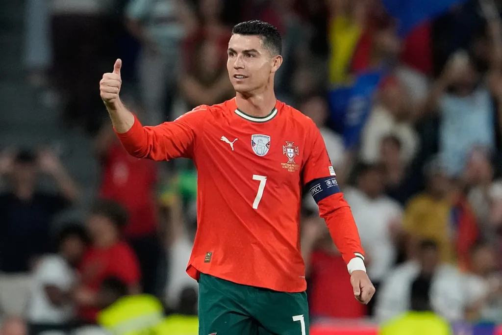 Ronaldo hints at return to Europe as 1,000 goal milestone approaches