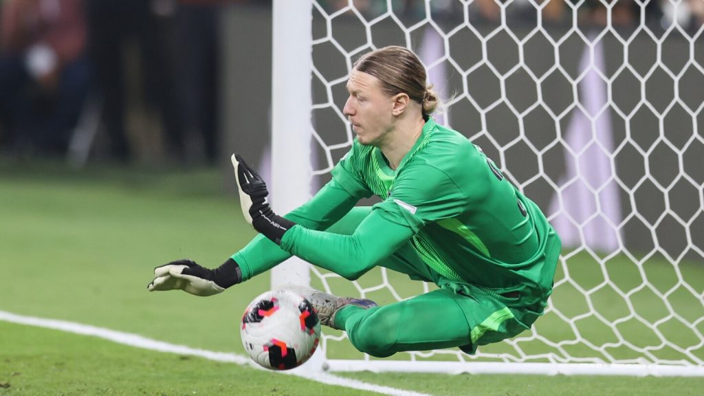PSG goalkeeper Safonov breaks his hand after penalty shootout heroics