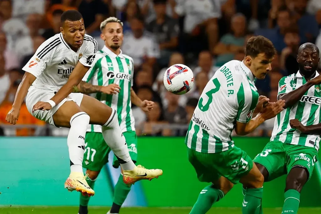 Where to watch Real Madrid vs Betis: times and channels for the first La Liga match of the year