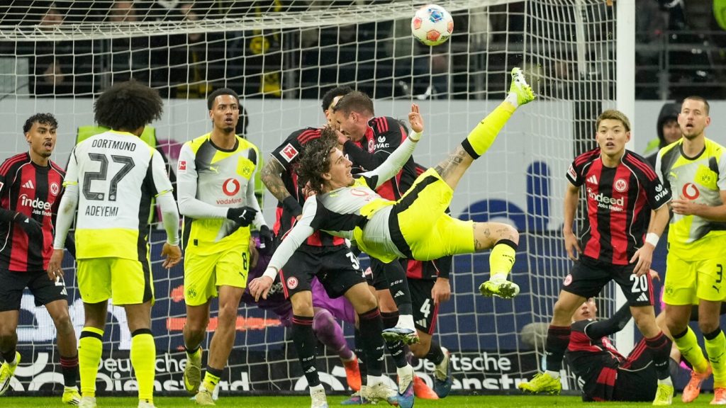 Frankfurt to share New Year’s spoils with Dortmund in Bundesliga draw