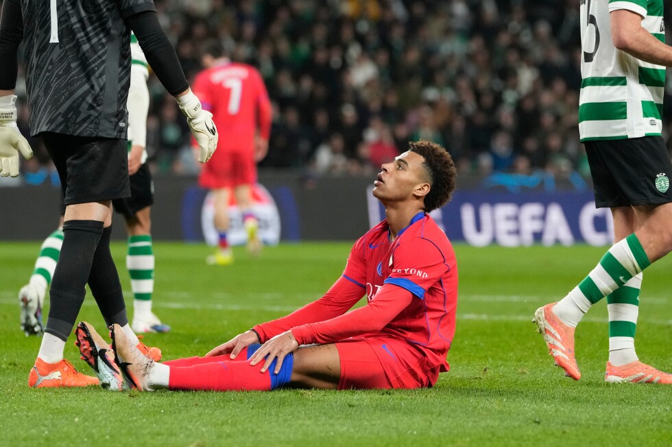 PSG aims to regain form against Auxerre after Champions League defeat
