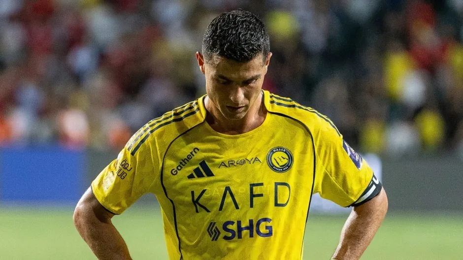 According to A Bola, Cristiano refuses to play with Al Nasr