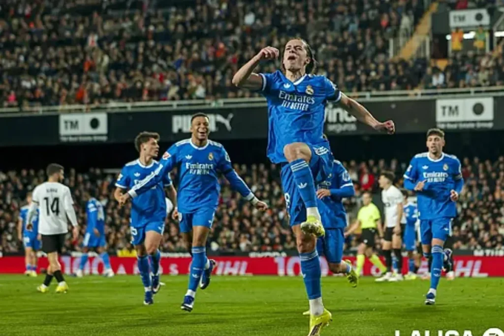 Real Madrid doesn’t give up and continues chasing Barcelona