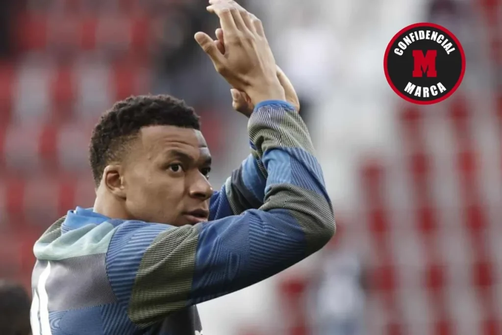 Mbappe heads to France to consult experts over knee injury
