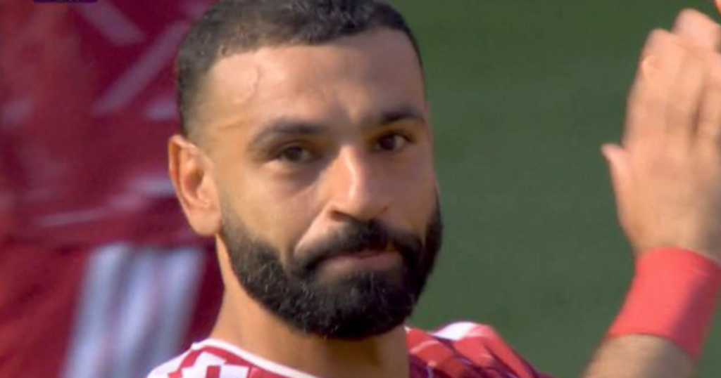 Mohamed Salah sheds tears as Liverpool legend shows unbelievable behavior | Soccer | Sports