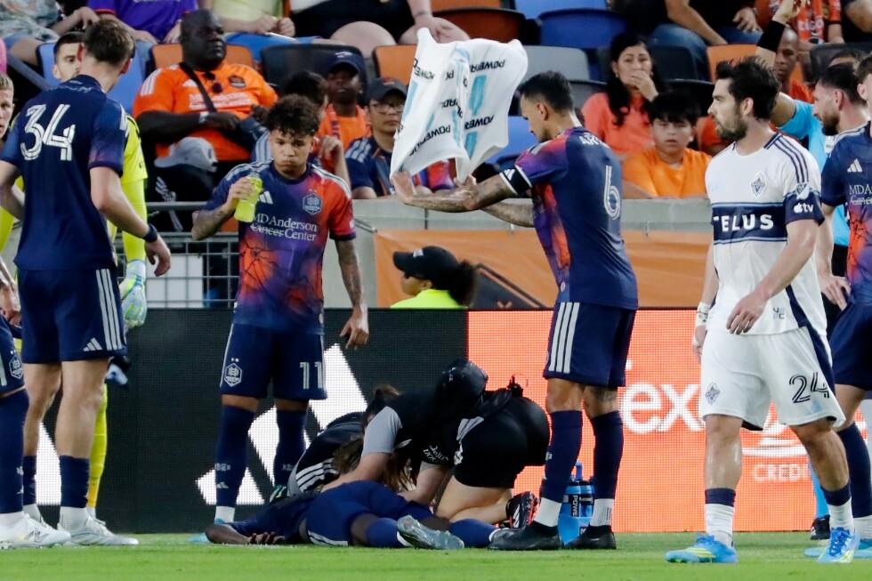 Guilherme’s stoppage-time goal helps Dynamo extend Whitecaps’ seven-game unbeaten streak