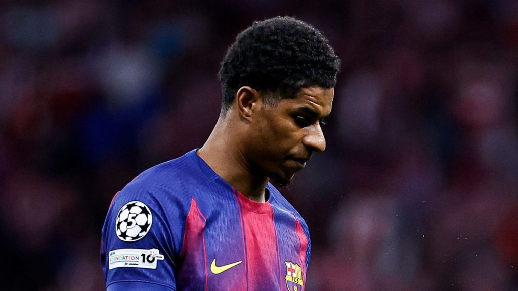 Marcus Rashford makes bold move after Barcelona finalize move to Manchester United
