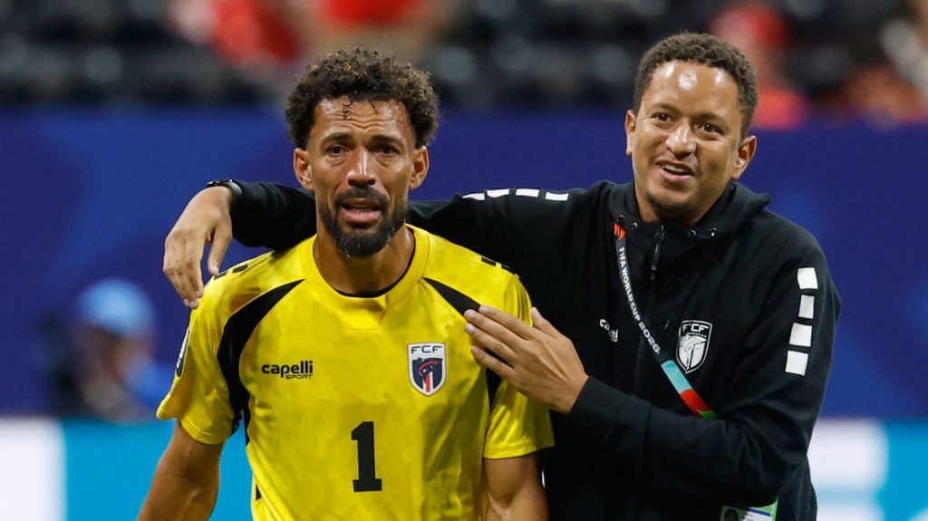 Cape Verde’s heroic goalkeeper Vosinha says his mother couldn’t afford to travel to the US, but he’s in the US now.