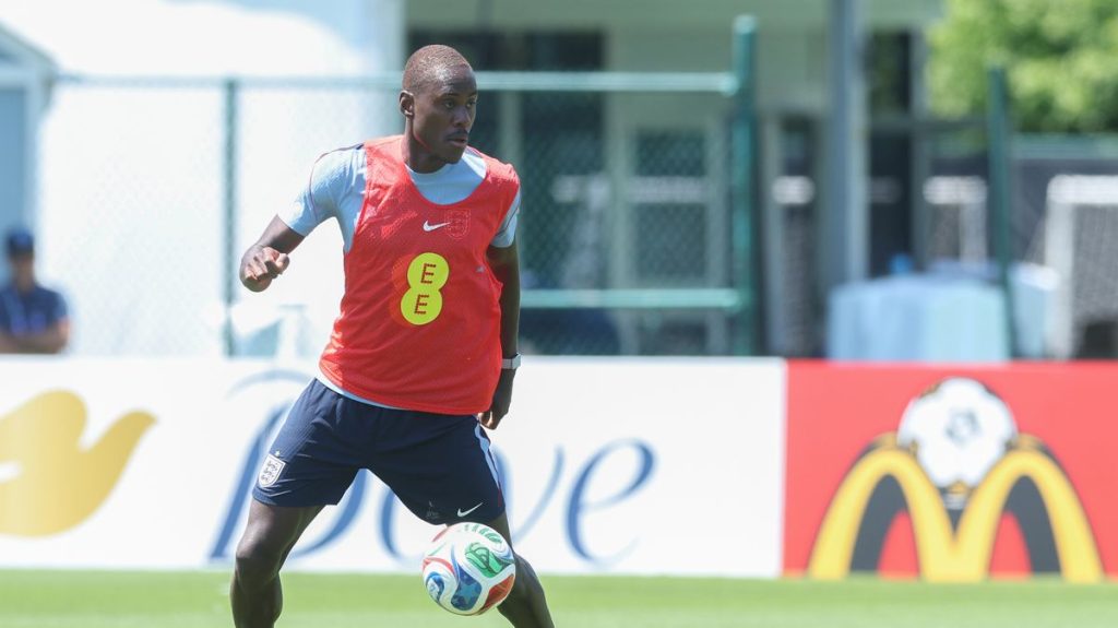 England star ‘trying to get money back’ after forced to cut short holiday