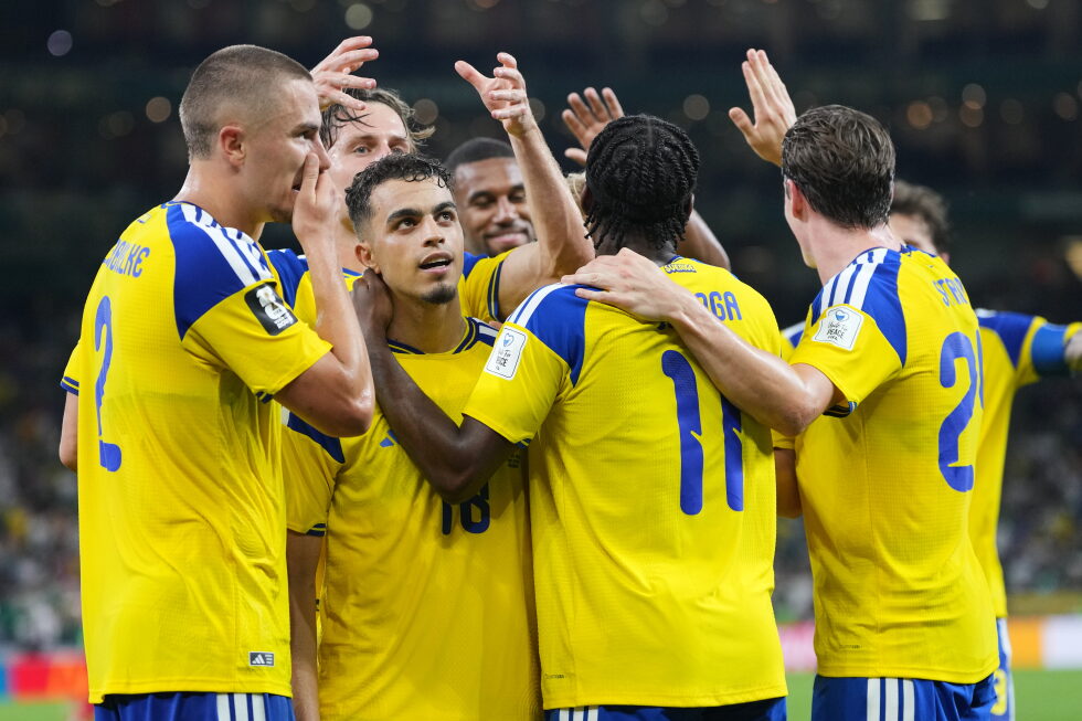 Sweden’s Ayali pays tribute to his father’s country after scoring against Tunisia