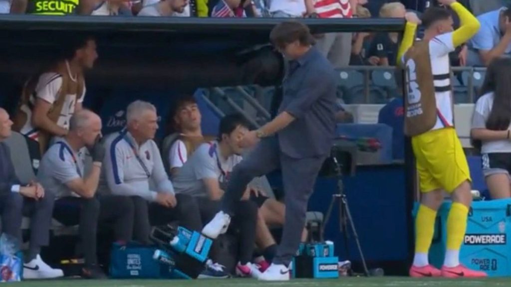 Mauricio Pochettino fumes after USA’s World Cup loss to Belgium