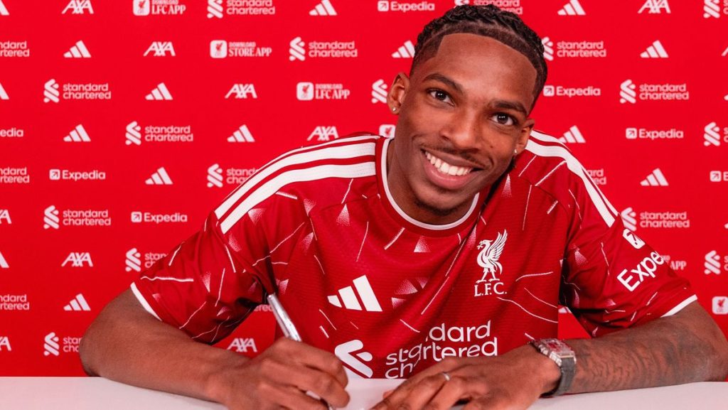 Jeremy Jacquet completes £60m move from Rennes to Liverpool after recovering from injury