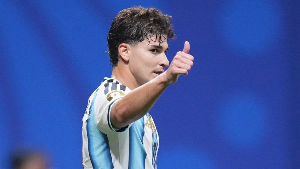 Arsenal given two green lights to proceed with Julian Alvarez transfer in record-breaking deal