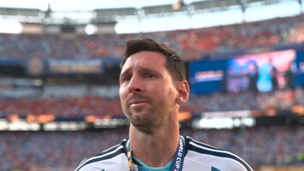 Lionel Messi breaks down in tears after Argentina loses to Spain in the World Cup final