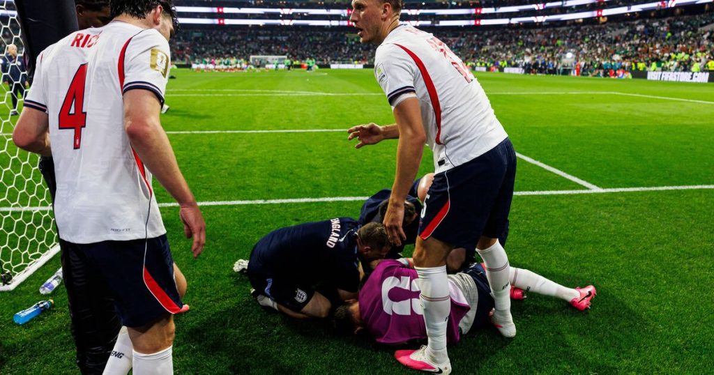 England ace shares Jordan Henderson injury update after ‘scary’ moment | Soccer | Sports