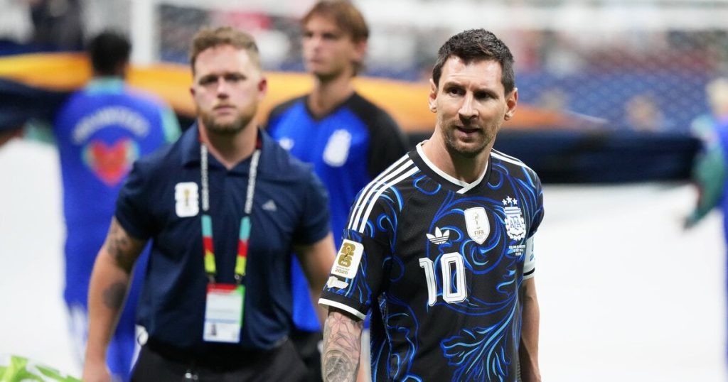 FIFA decides to change World Cup final kick-off time hours before match | Soccer | Sports