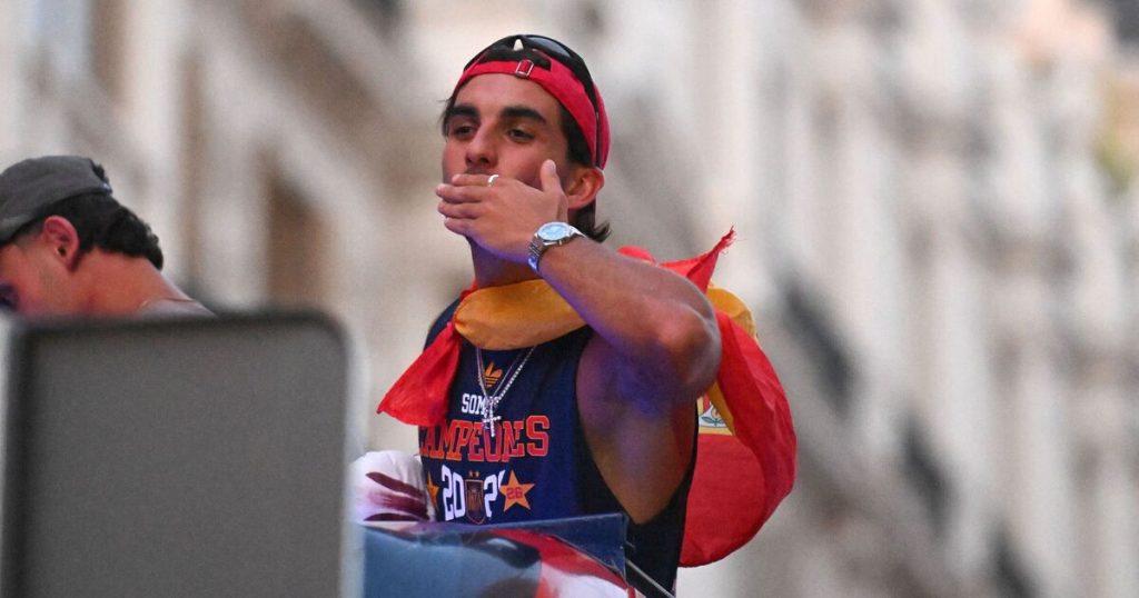 Spain star mocks Donald Trump with brutal four-word comment during World Cup parade | Soccer | Sports