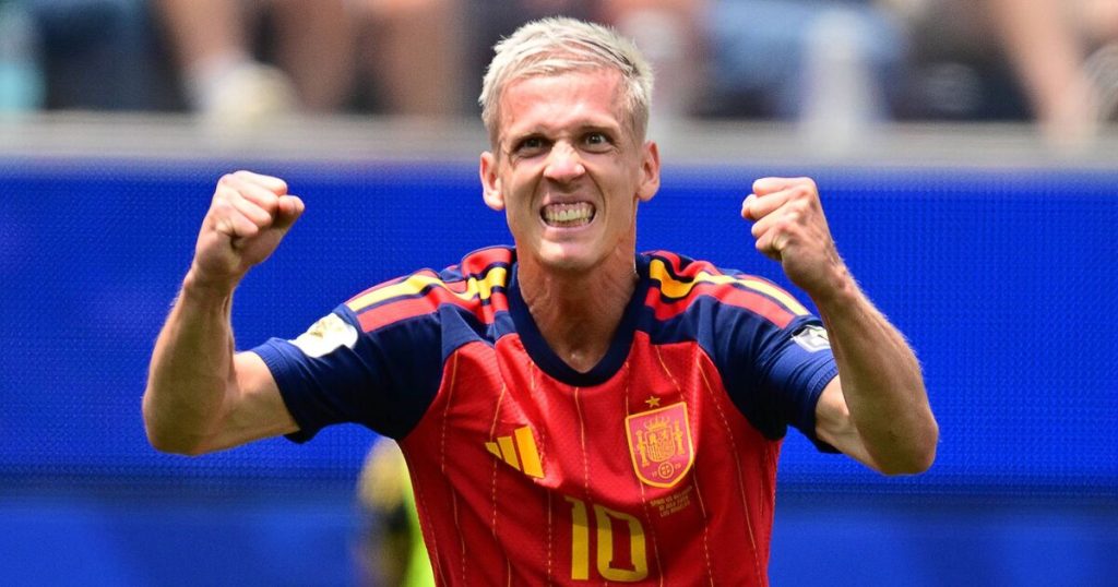 Spain star hits back at Argentine coach after being punched in World Cup final | Soccer | Sports