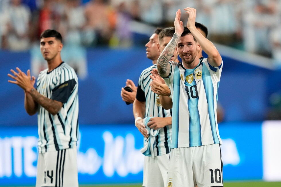 World Cup last 16 underway: Observations about the field