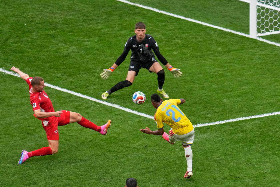 Jamington Campas faces death threats after Colombia’s World Cup exit