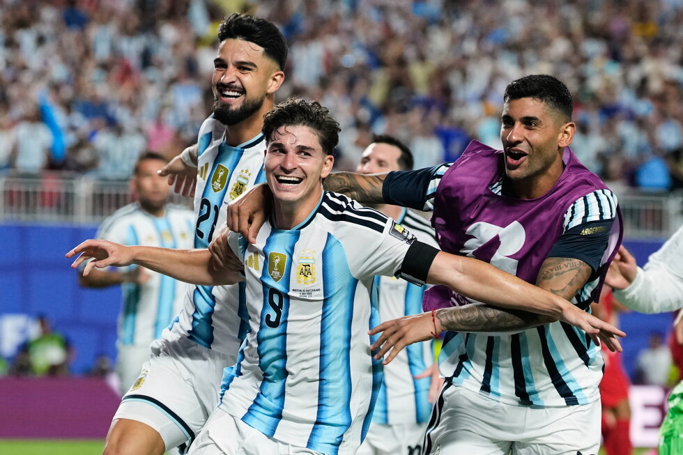 Julian Alvarez’s goal returns defending champions Argentina to the World Cup semi-finals