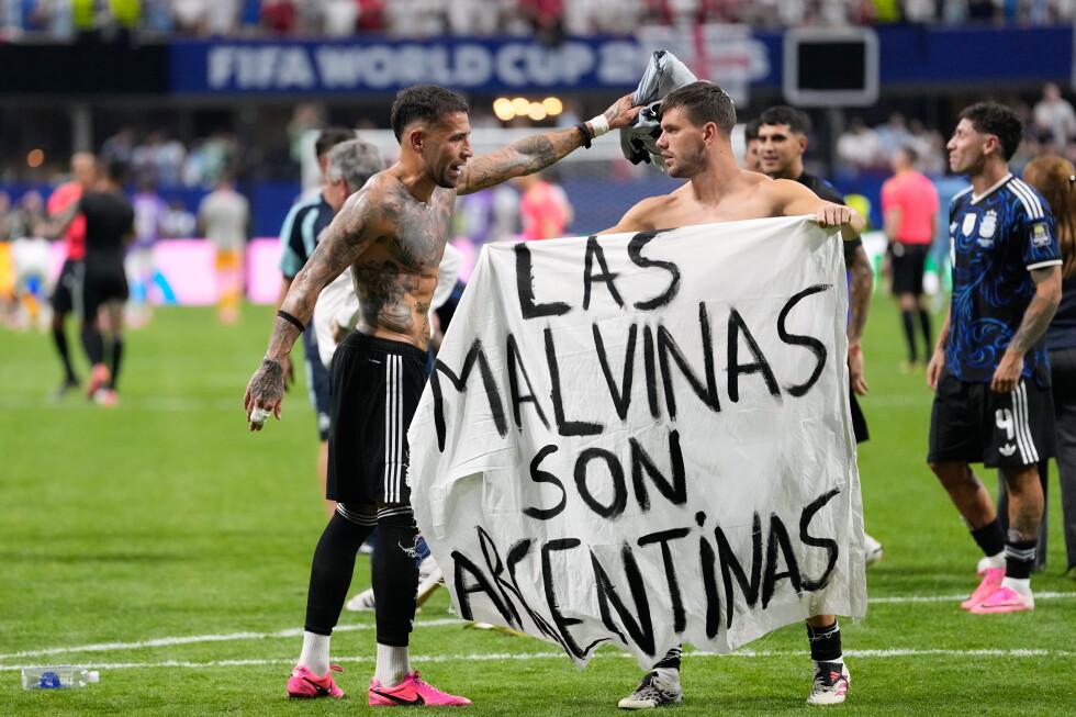 UK calls for FIFA investigation into Argentina over Falklands flag